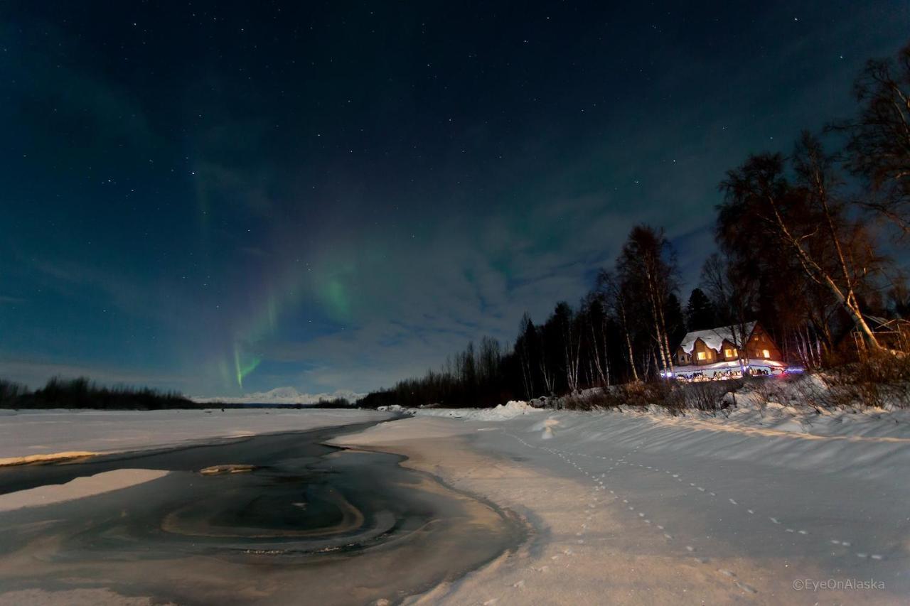 Susitna River Lodging, Riverside Cabins 탈키트나 외부 사진